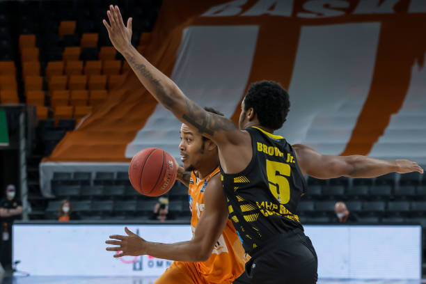 张伯伦的单 张伯伦的单