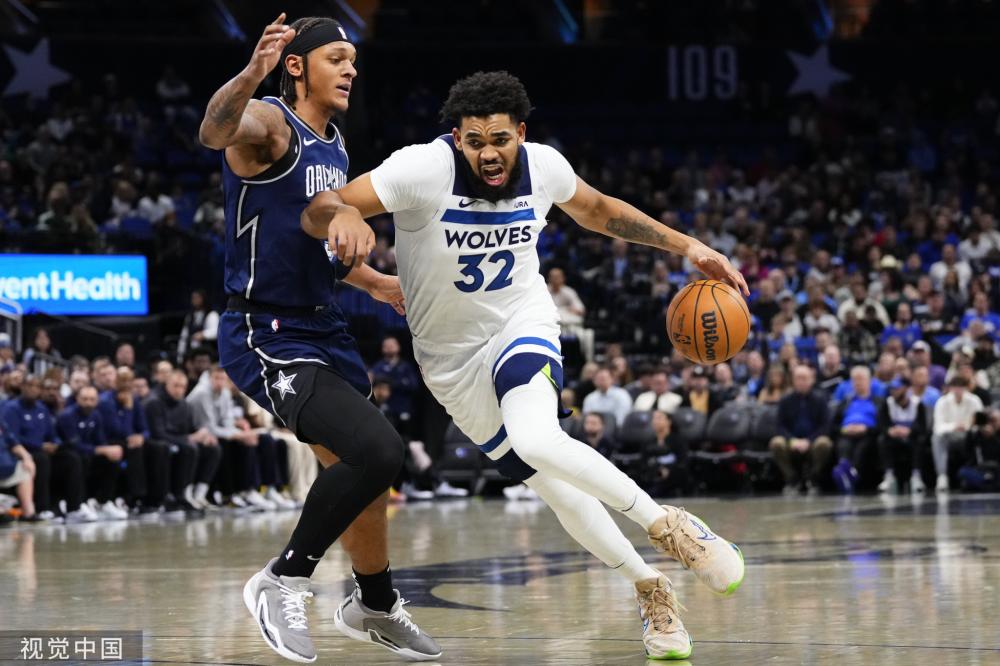 赛场上拼搏 赛场上拼搏